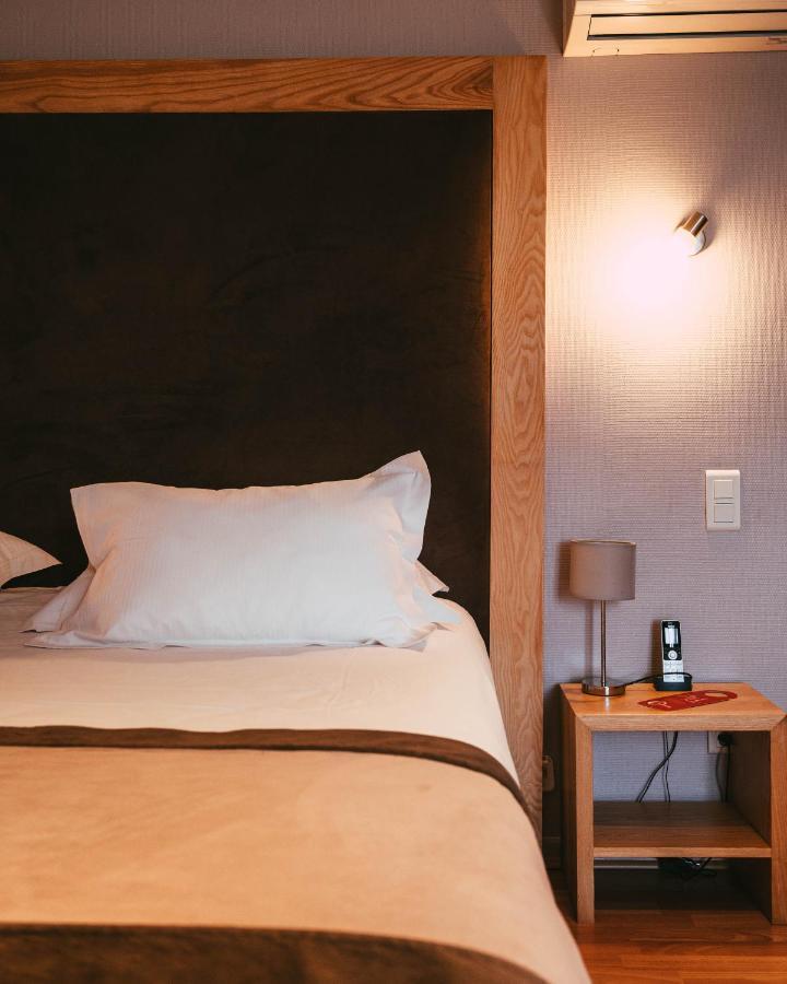 The Originals Boutique, Hotel Du Pont Roupt, Манд Екстер'єр фото